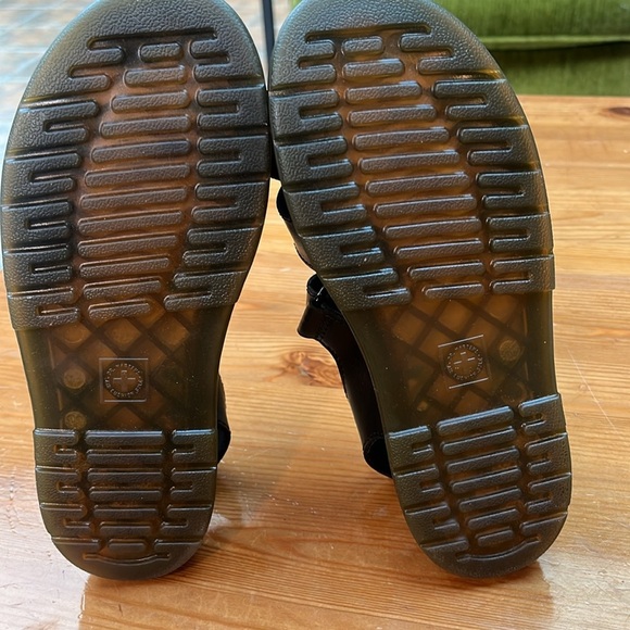 Dr. Martens Moby ll J Black Sandals Kids Sz 2 Unisex Open Hook and Loop Velcro - Picture 10 of 11